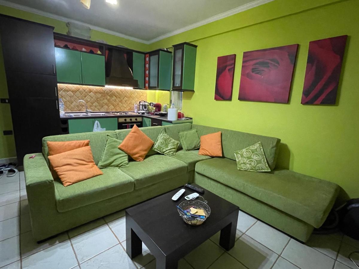 Modern Comfy Apartment With Balcony Durres Bagian luar foto